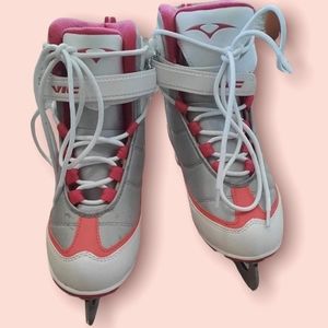 Vic skating boots, size 2  color white/pink